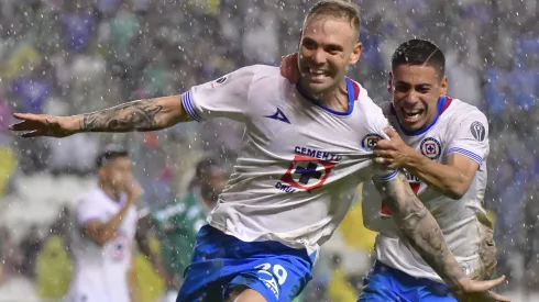 Rotondi sellló la voltereta de Cruz Azul ante León.
