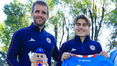 Luka Romero ya fue presentado como jugador de Cruz Azul.
