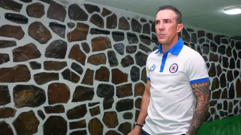 El entrenador uruguayo sigue en entredicho a pesar de que ha cosechado buenos resultados desde su llegada al banquillo.
