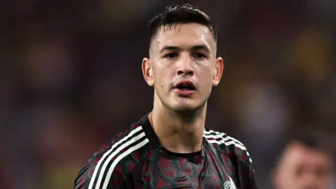 El jugador de la Selección Mexicana aparece en el radar cementero.
