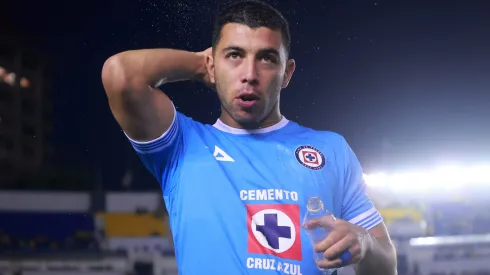 Lira preocupa a la afición de Cruz Azul: ¿Se marcha?
