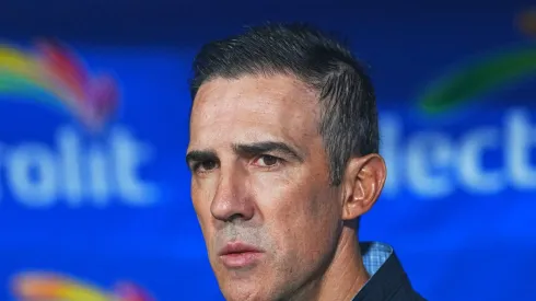El entrenador de los cementeros ya tiene los días contados en el banquillo del conjunto celeste.
