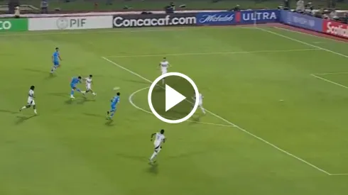 El golazo de Lolo Faravelli que estiró la ventaja para Cruz Azul.
