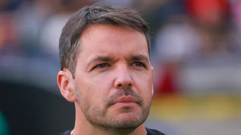 El entrenador argentino está llamado a ser el sustituto de Vicente Sánchez y se espera que el próximo lunes dirija su primer entrenamiento.
