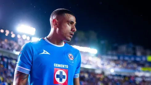 El delantero griego no cuenta para el club y su lugar sería ocupado por Luka Jovic, quien ya tendría un acuerdo con Cruz Azul.

