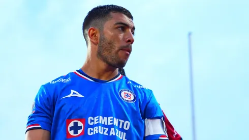 El sub-capitán verá las acciones desde afuera.
