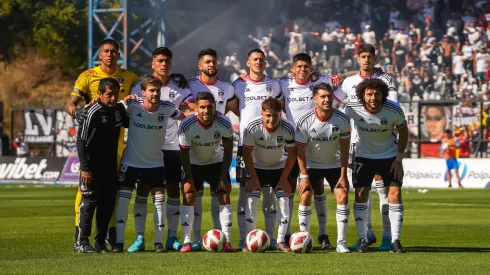 Colo Colo prepara cambios en defensa para enfrentar a Universidad Católica.
