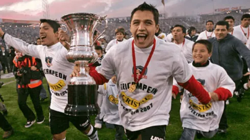 Alexis Sánchez y su felicidad de ser campeón con Colo Colo. Crédito: Archivo.

