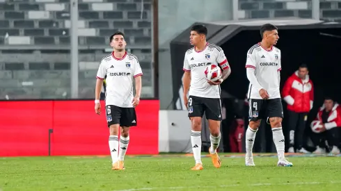 Colo Colo no pudo contra Curicó Unido en el estadio Monumental.
