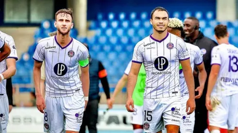 Gabriel Suazo puede reemplazar a Van den Boomen como capitán del Toulouse.
