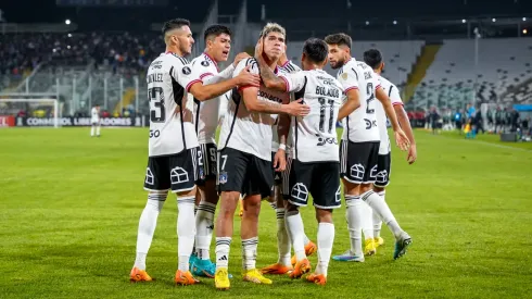 Colo Colo entra en un mes decisivo para su futuro en el año. 
