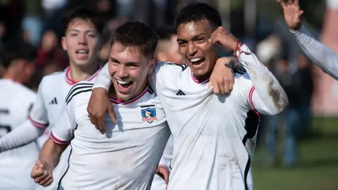 Los juveniles del primer equipo en la Proyección. Crédito: Colo Colo.
