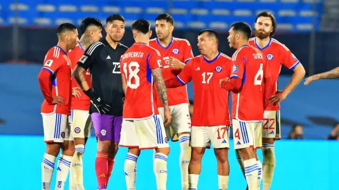 Cinco jugadores de Chile quedaron al borde de la suspensión.
