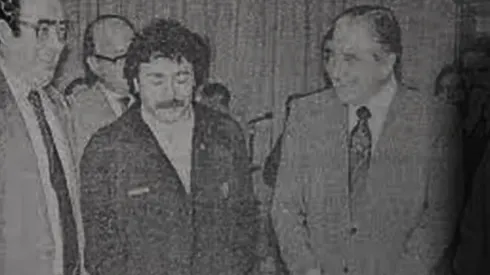 Tras el golpe de Estado, Carlos Caszely tuvo varios encuentros con Augusto Pinochet.
