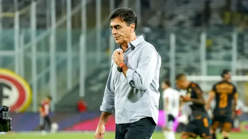 En Colo Colo blindan a Gustavo Quinteros.
