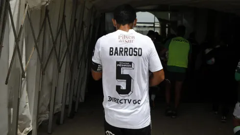 Julio Barroso se retira del fútbol profesional.
