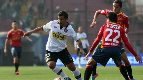 Emiliano Vecchio confesó que "jugó para atrás" el 2013 en Colo Colo.
