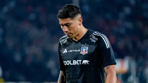 Brayan Cortés vio la cartulina roja en Colo Colo.
