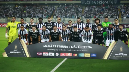 Colo Colo y Alianza Lima, un sólo corazón.
