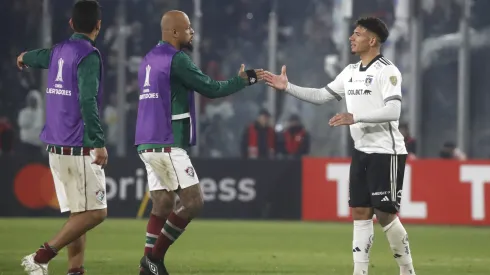 El afectuoso saludo de Felipe Melo y Alan Saldivia tras el partido.
