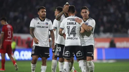 Los cambios de Almirón en la formación de Colo Colo vs Palestino