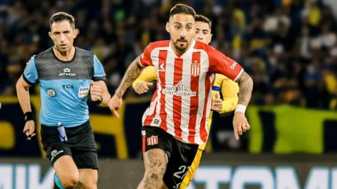 Javier Correa con la camiseta de Estudiantes.
