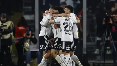 La buena noticia que favorece a Colo Colo en la lucha por el título.
