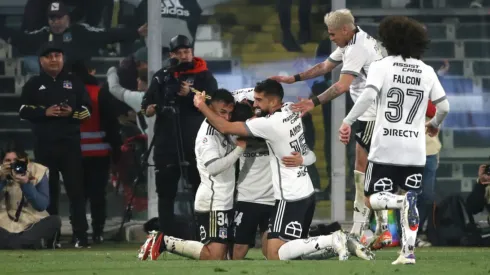 Almirón juega al misterio: las formaciones que maneja Colo Colo vs U para el Superclásico.
