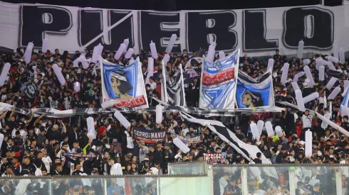 Colo Colo recibirá a Junior en el Monumental.
