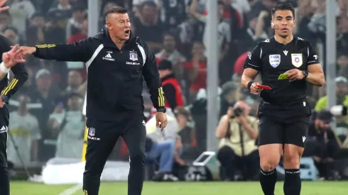 Jorge Almirón fue expulsado en Colo Colo vs UC. | Imagen: Photosport.
