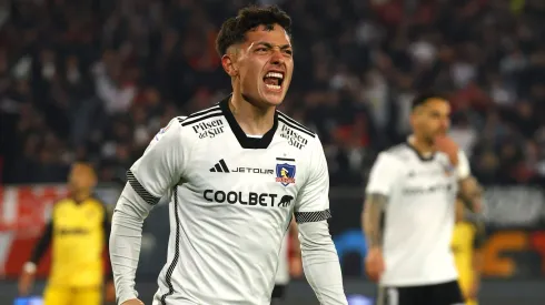 Cristián Zavala le da un alivio a Colo Colo.
