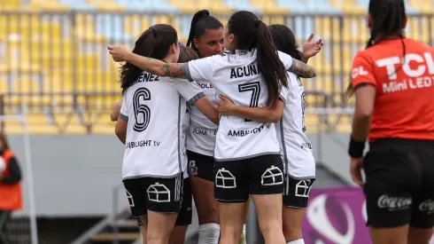 Colo Colo Femenino se impuso por goleada a Everton.
