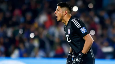 Brayan Cortés busca una nueva portería en cero con La Roja.
