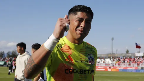 Brayan Cortés y Colo Colo todavía no separan sus caminos.
