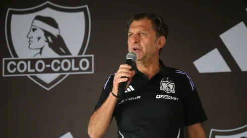 Blanco y Negro tiene una reunión clave para Colo Colo.
