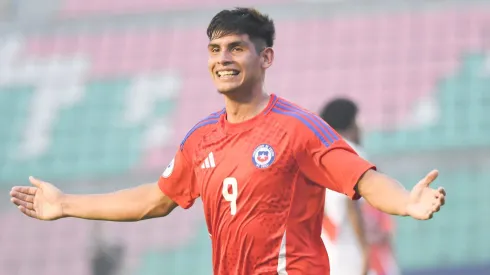 Yastin Cuevas, uno de los jugadores albos de la Roja Sub 17
