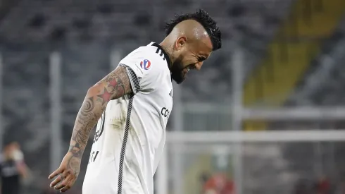 Arturo Vidal preocupa en Colo Colo.
