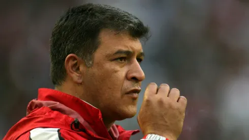 Claudio Borghi lanza su preocupación por Colo Colo.
