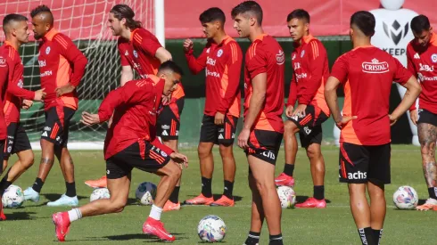 La primera formación de Gareca en La Roja.
