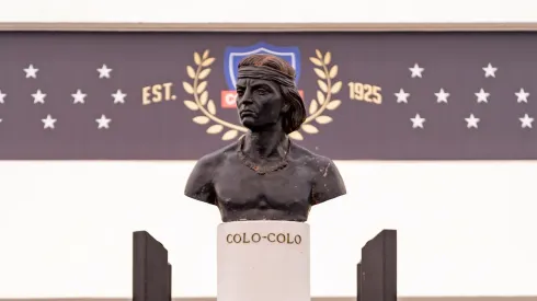 Blanco y Negro tiene reunión clave para el futuro de Colo Colo.
