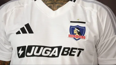 Lanzan nueva camiseta de Colo Colo por su centenario.
