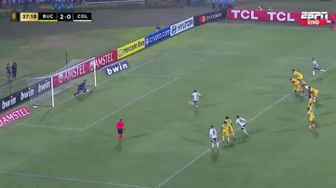 Colo Colo logró descontar ante Bucaramanga.
