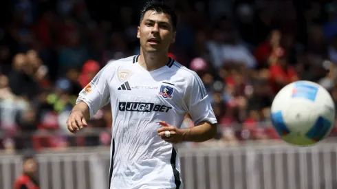 Tomás Alarcón quedó fuera del partido de Colo Colo vs Bucaramanga.
