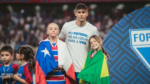 Benjamín Kuscevic fue protagonista del homenaje de Fortaleza a Colo Colo.
