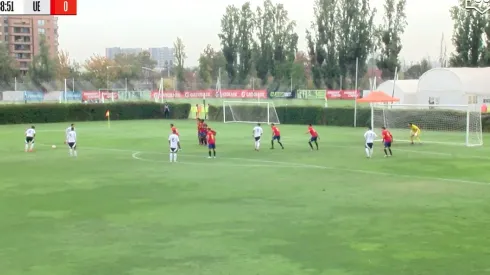 Francisco Marchant le dio, de tiro libre, el triunfo a Colo Colo Sub 20.
