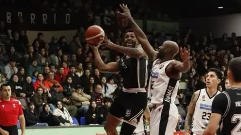 Dennis McKinney fue una de las figuras de Colo Colo.
