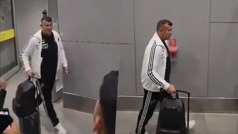 El recibimiento a Colo Colo en el aeropuerto de Santiago.

