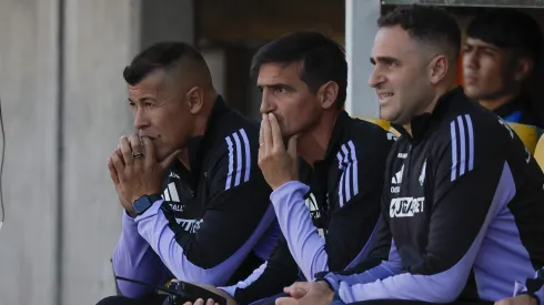Jorge Almirón no estará ante Iquique.
