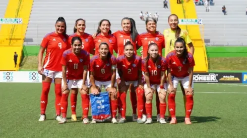 Chile Femenino enfrenta a Bolivia.
