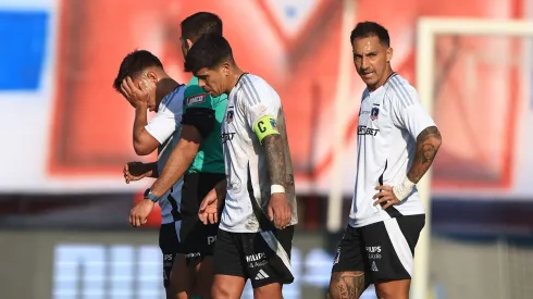 Colo Colo lo pasó muy mal ante Universidad Católica. 
